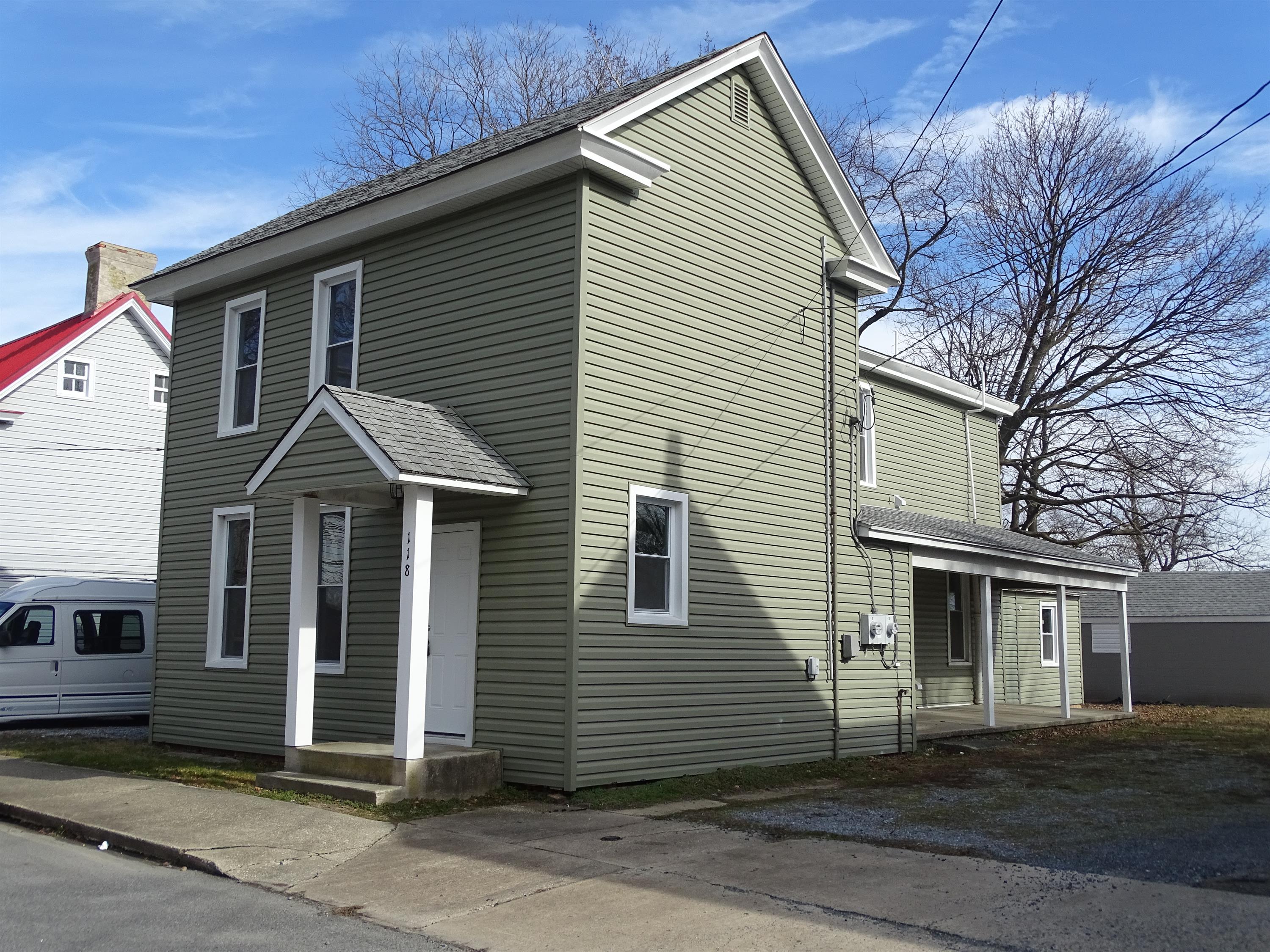 Property main image